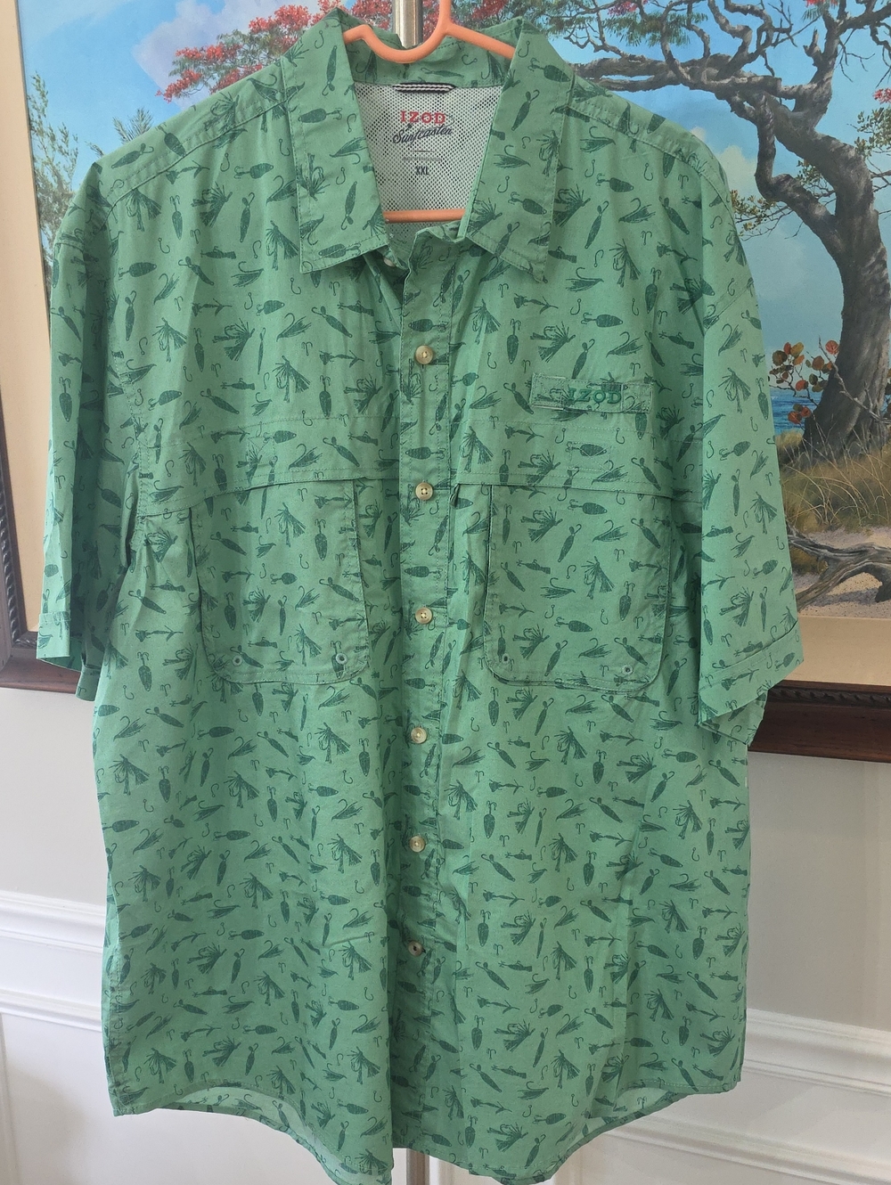 Izod SurfcasteLight Green Short-Sleeve Button-Down Shirt with Fishing Lure Print